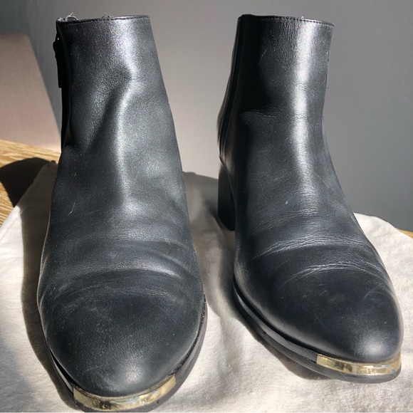 Cole Haan Grand Ambition ankle booties Size: 10 1/2 B - Picture 9 of 15